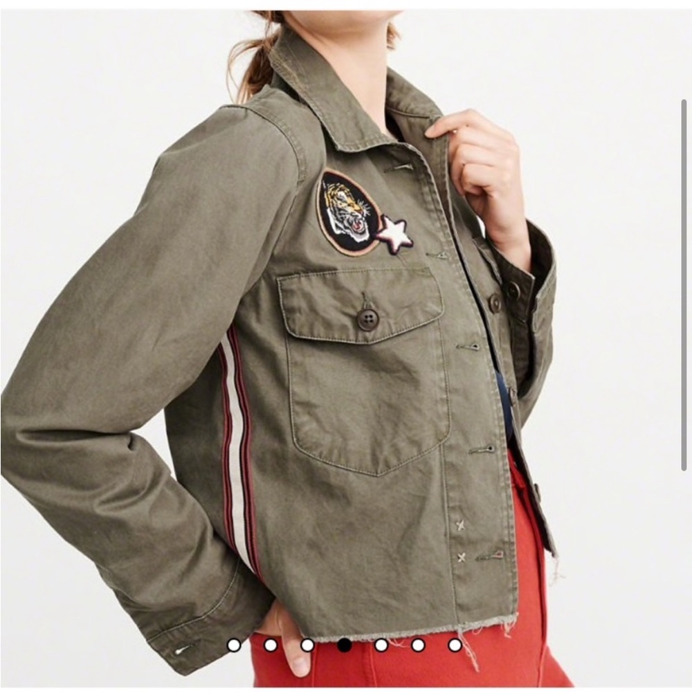Abercrombie Cropped Patchwork Twill Jacket Olive … - image 3